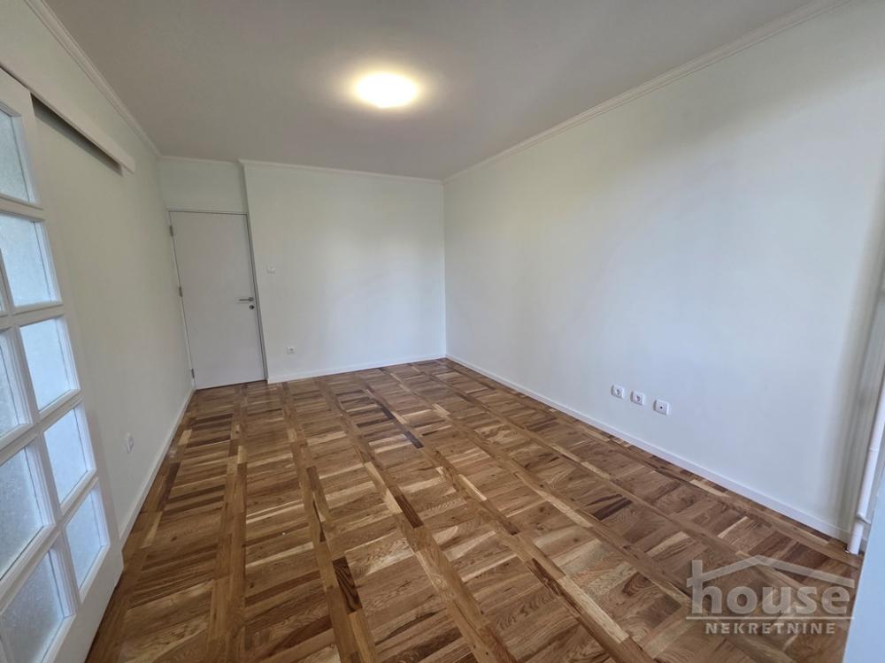 Slika 4 - Stan,NOVI SAD,CARA DUŠANA,kv: 47.00, € 133950, ID: 1065701