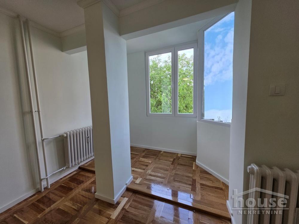 Slika 5 - Stan,NOVI SAD,CARA DUŠANA,kv: 47.00, € 133950, ID: 1065701