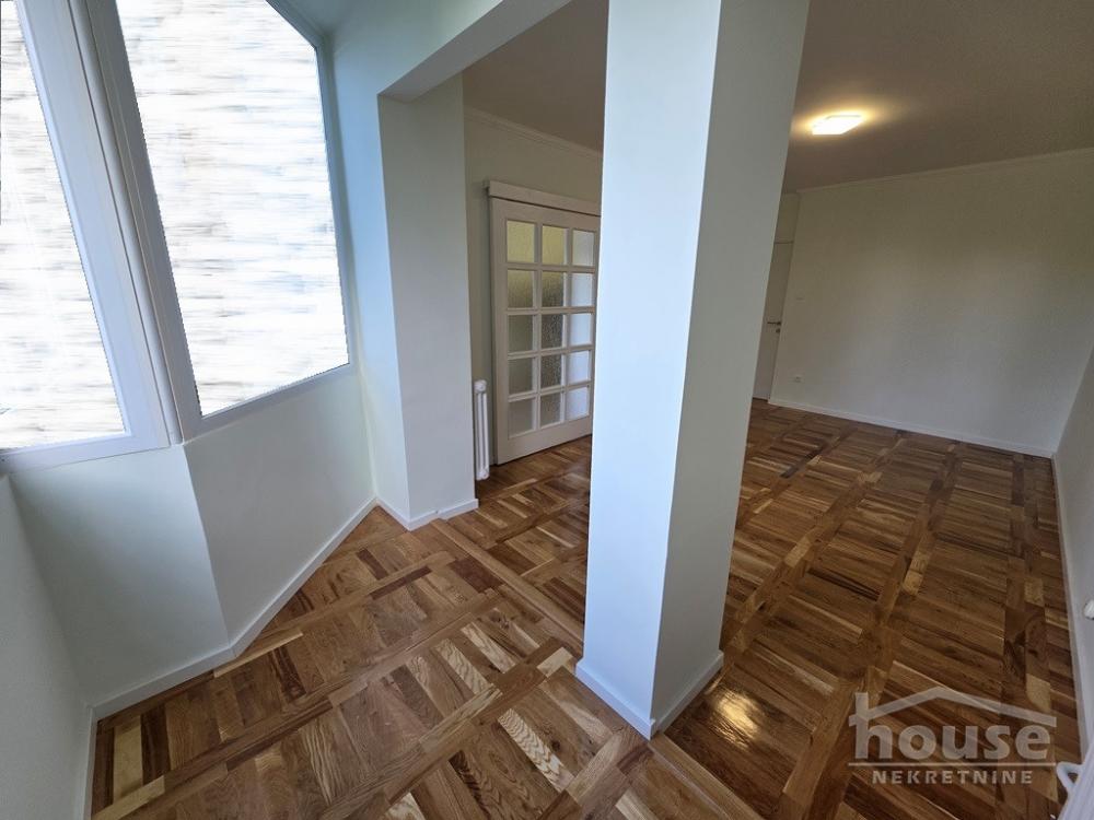 Slika 3 - Stan,NOVI SAD,CARA DUŠANA,kv: 47.00, € 133950, ID: 1065701