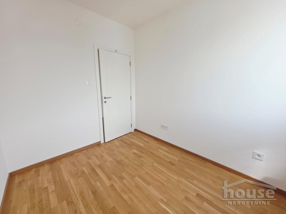 Slika 8 - Stan,NOVI SAD,AVIJACIJA,kv: 74.00, € 165000, ID: 1065684