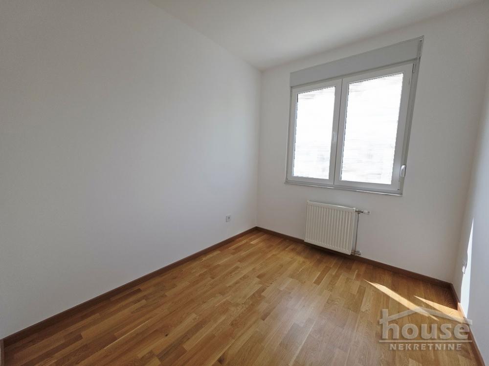 Slika 5 - Stan,NOVI SAD,AVIJACIJA,kv: 74.00, € 165000, ID: 1065684