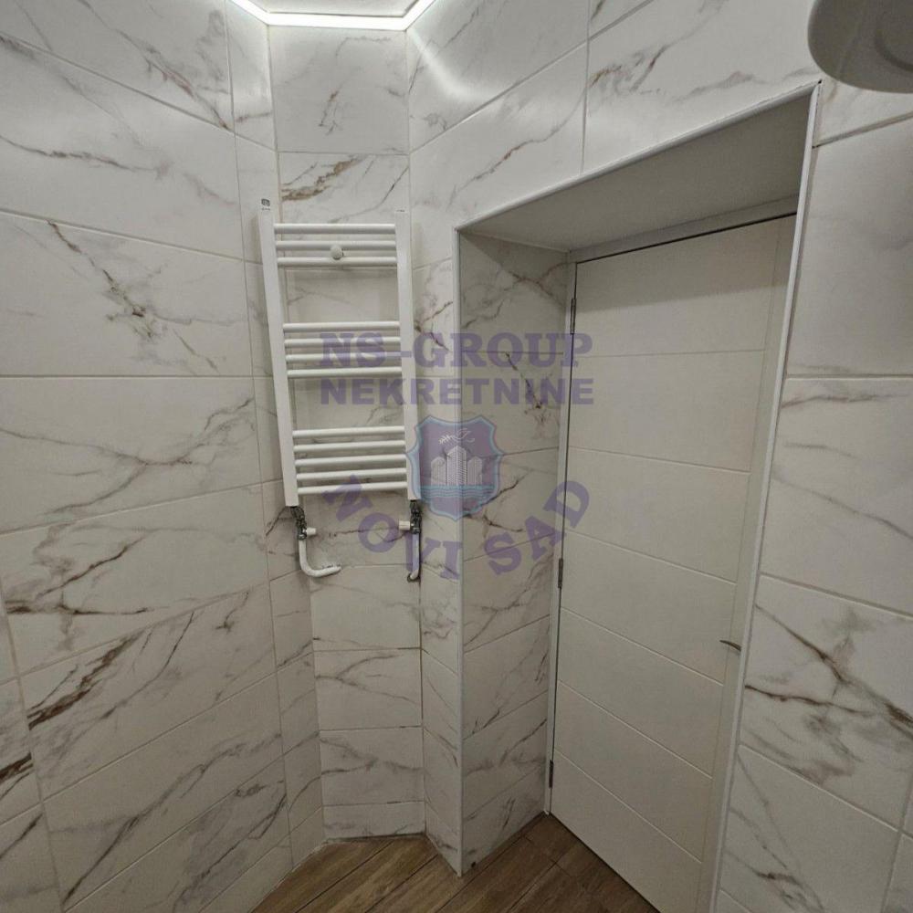 Slika 8 - Jednosoban, 21m2, Novosadski kej Novi Sad