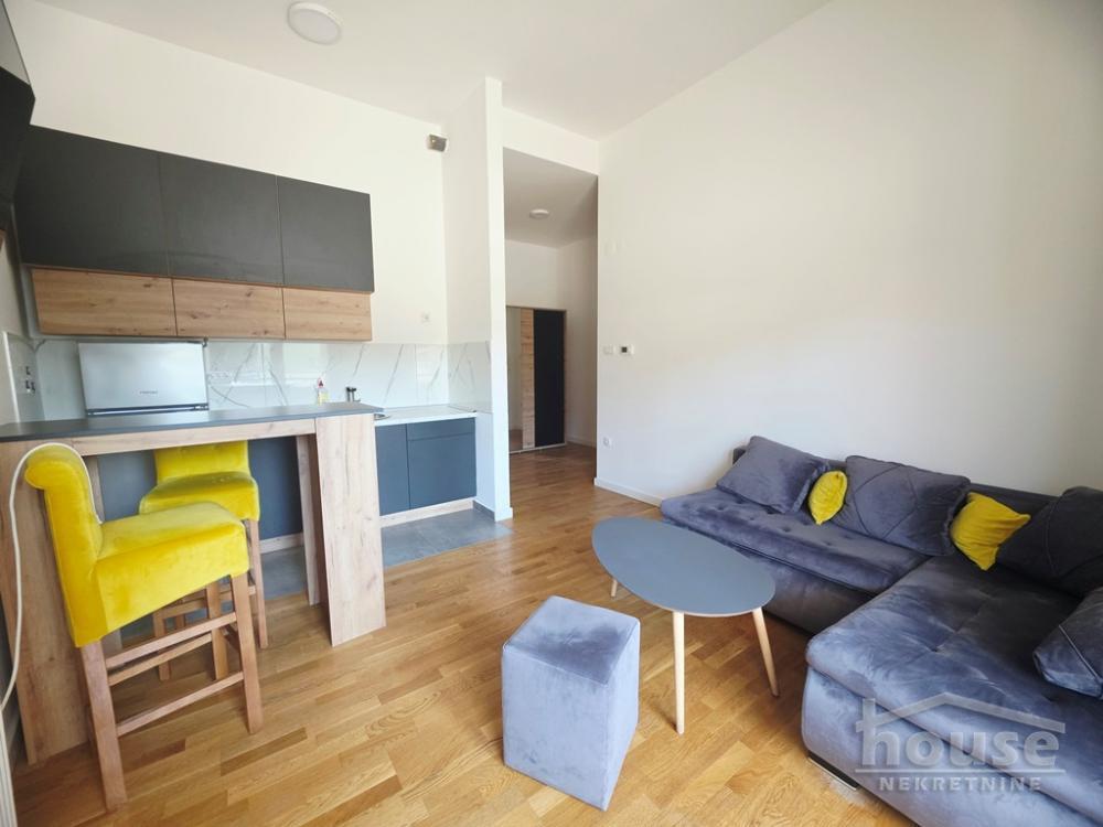 Glavna slika -Stan,PETROVARADIN,PETROVARADIN,kv: 28.00, € 76500, ID: 1065698