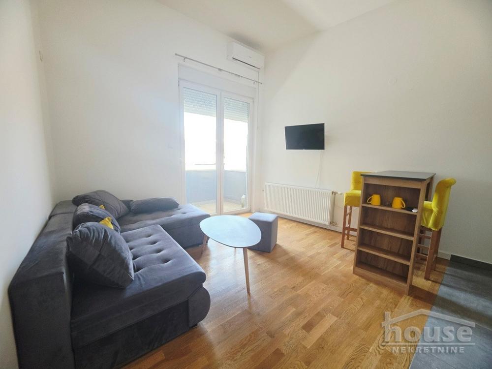 Slika 1 - Stan,PETROVARADIN,PETROVARADIN,kv: 28.00, € 76500, ID: 1065698