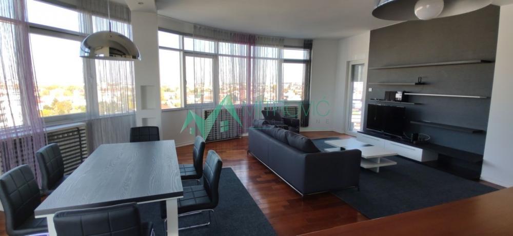 Slika 4 - Prostran i svetao četvorosoban stan 115m2 