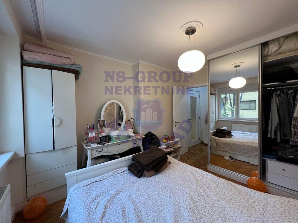 Slika 8 - Fantastican trosoban stan na Keju!