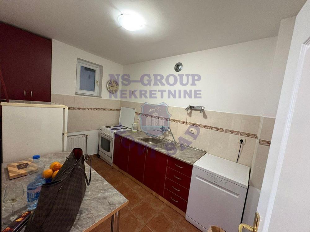 Slika 1 - Odlican trosoban na Novoj Detelinari!