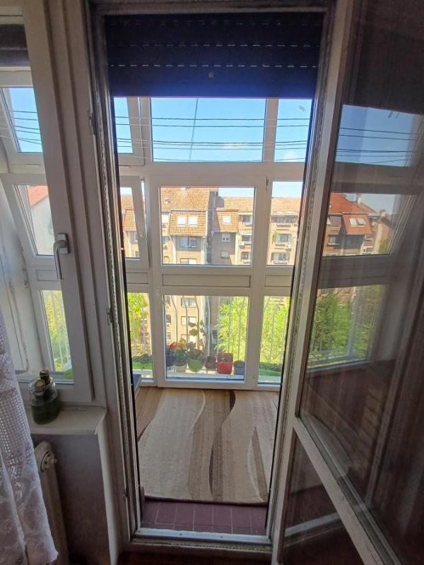 Slika 9 - Trosoban stan 65m blizu Sajma