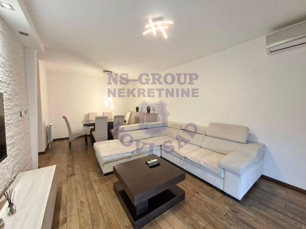 Slika 1 - Odlican trosoban stan na Bulevaru Evrope!