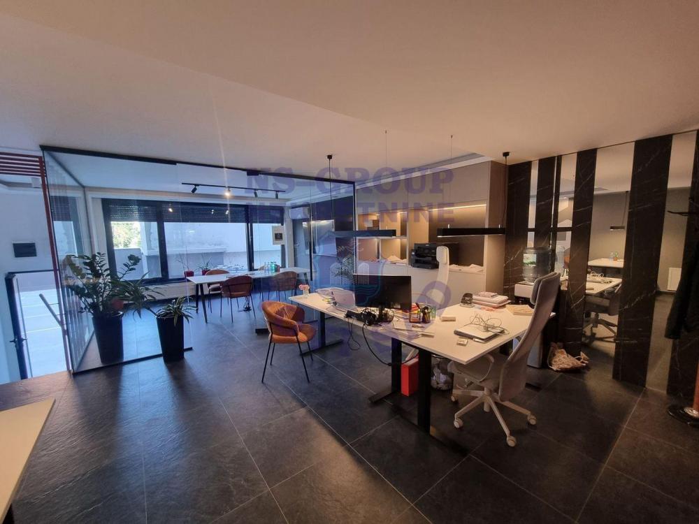 Slika 1 - Fantastican dvosoban stan u blizini Zeleznicke Stanice!