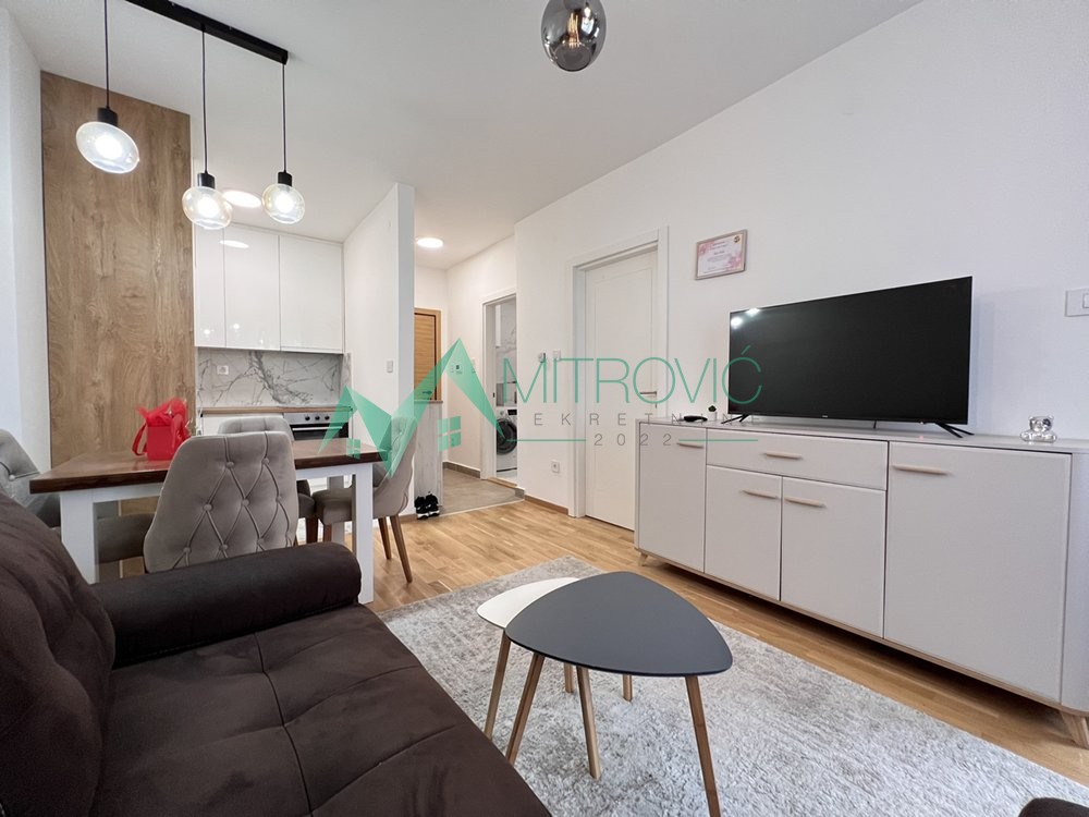 Slika 8 - Novi Sad, Avijatičarsko naselje - Nov, namešten jednoiposoban stan 