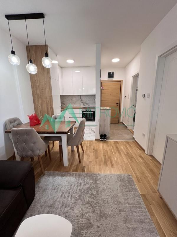 Slika 9 - Novi Sad, Avijatičarsko naselje - Nov, namešten jednoiposoban stan 