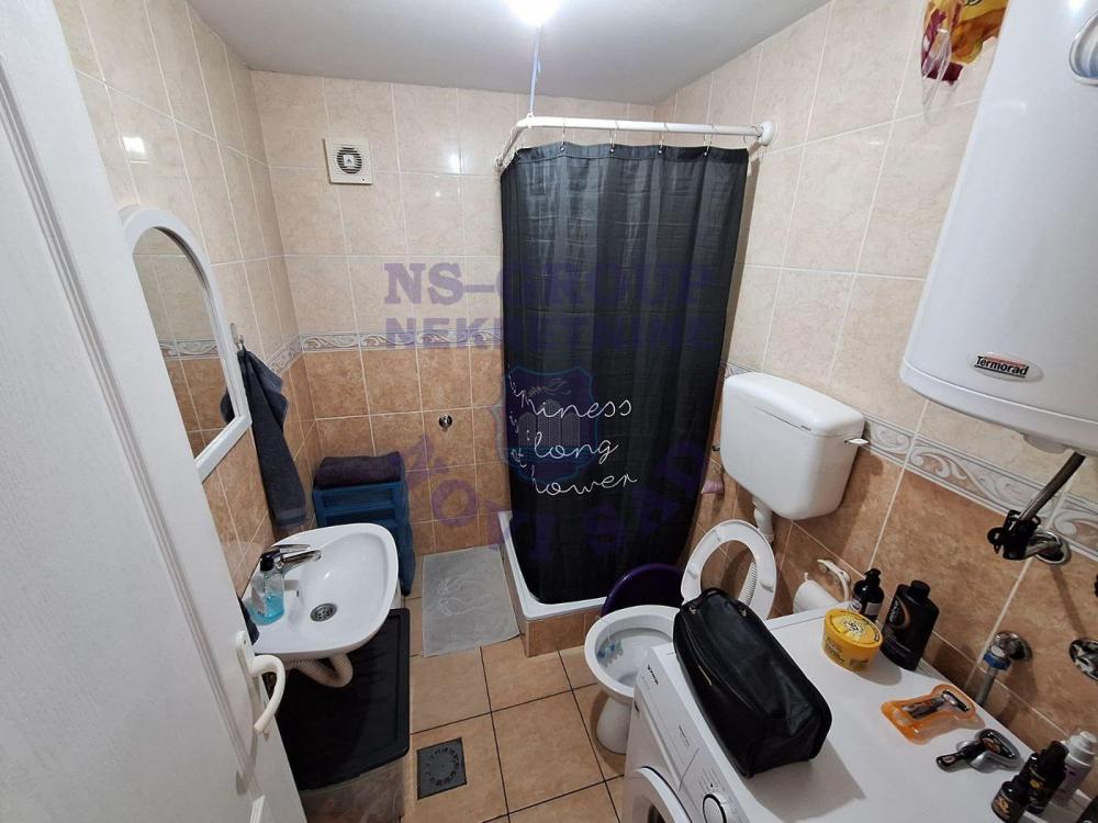 Slika 7 - Jednoiposoban, 35m2, Telep Novi Sad, sa terasom