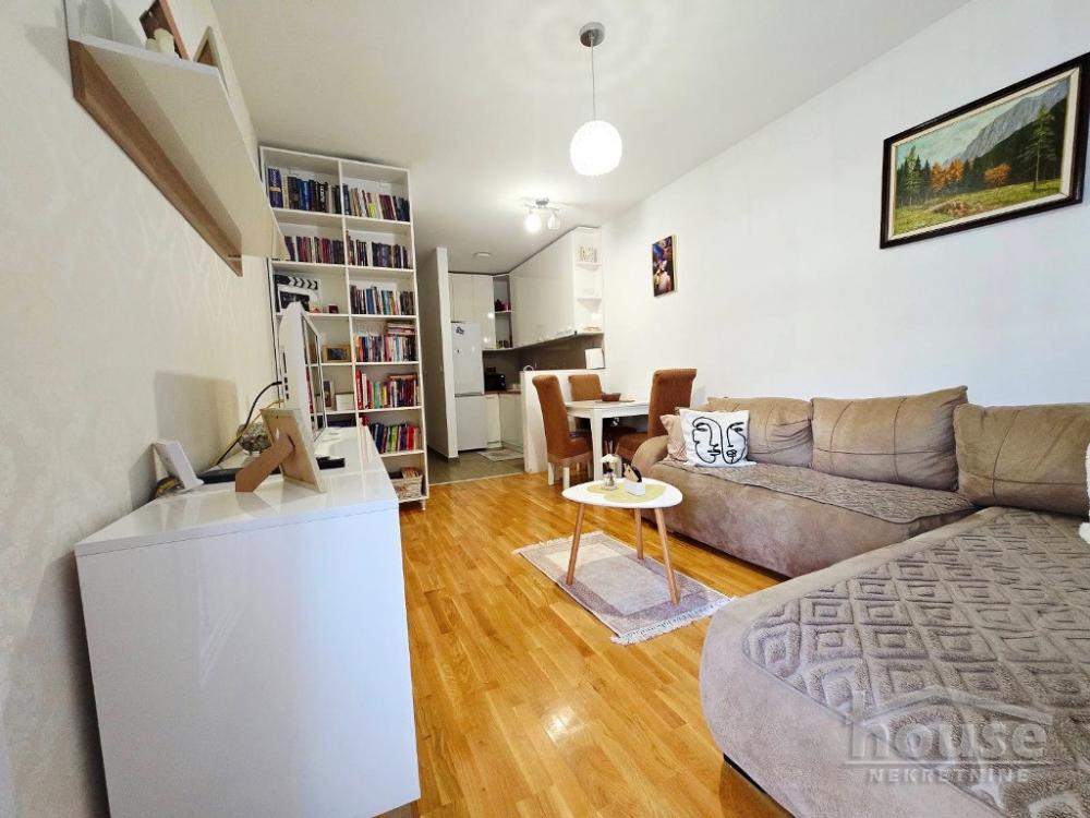 Slika 1 - Stan,NOVI SAD,NOVA DETELINARA,kv: 40.00, € 130000, ID: 1065703