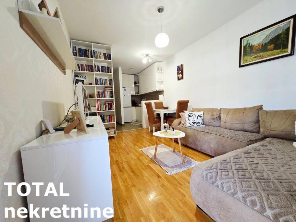 Glavna slika -Stan,NOVI SAD,NOVA DETELINARA,kv: 40.00, € 130000, ID: 1102551