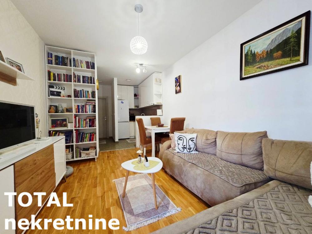 Slika 3 - Stan,NOVI SAD,NOVA DETELINARA,kv: 40.00, € 130000, ID: 1102551