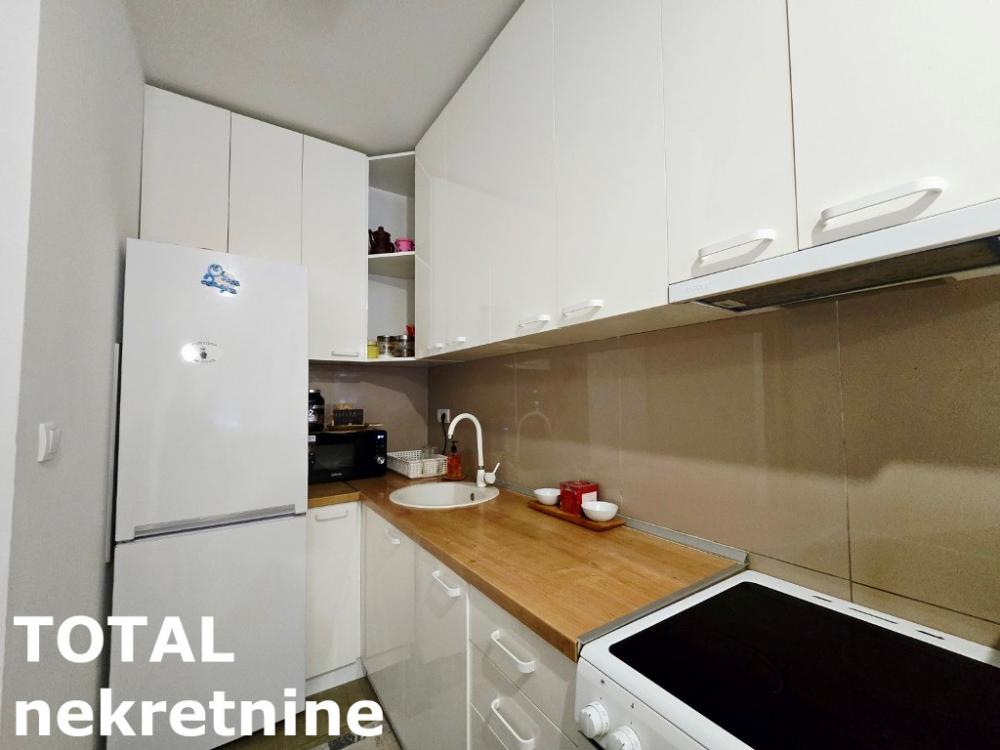 Slika 11 - Stan,NOVI SAD,NOVA DETELINARA,kv: 40.00, € 130000, ID: 1102551