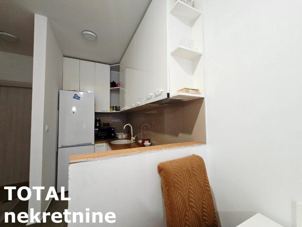 Slika 10 - Stan,NOVI SAD,NOVA DETELINARA,kv: 40.00, € 130000, ID: 1102551