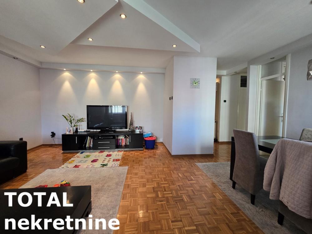 Slika 2 - Stan,NOVI SAD,LIMAN 4,kv: 92.00, € 235000, ID: 1102519