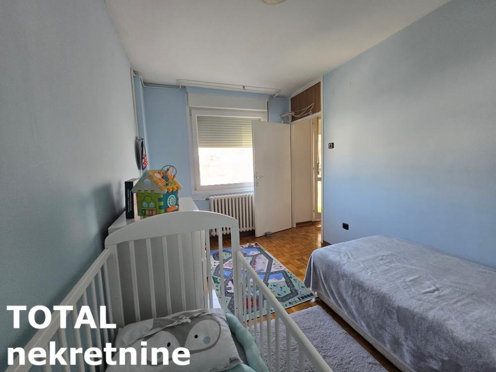 Slika 11 - Stan,NOVI SAD,LIMAN 4,kv: 92.00, € 235000, ID: 1102519