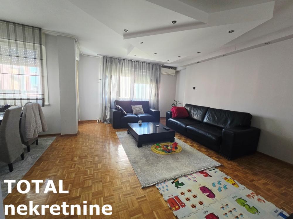 Slika 4 - Stan,NOVI SAD,LIMAN 4,kv: 92.00, € 235000, ID: 1102519
