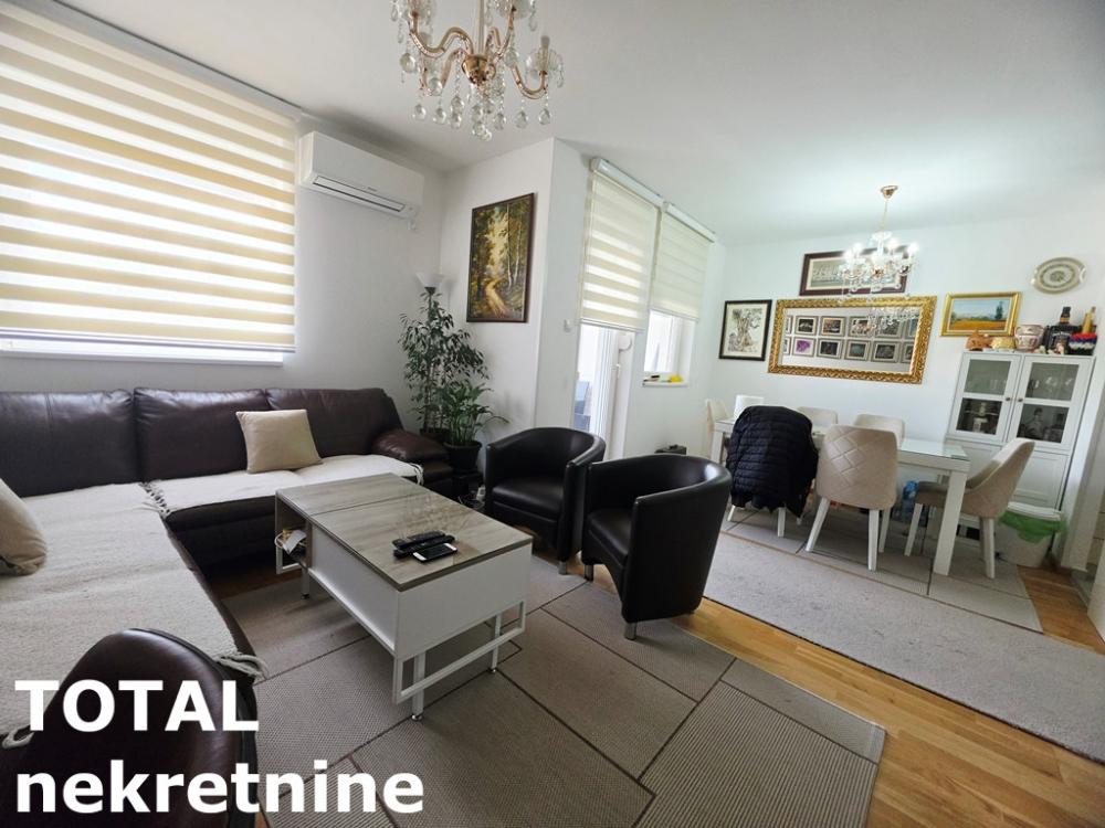 Slika 2 - Stan,NOVI SAD,ADICE,kv: 80.00, € 180000, ID: 1102476