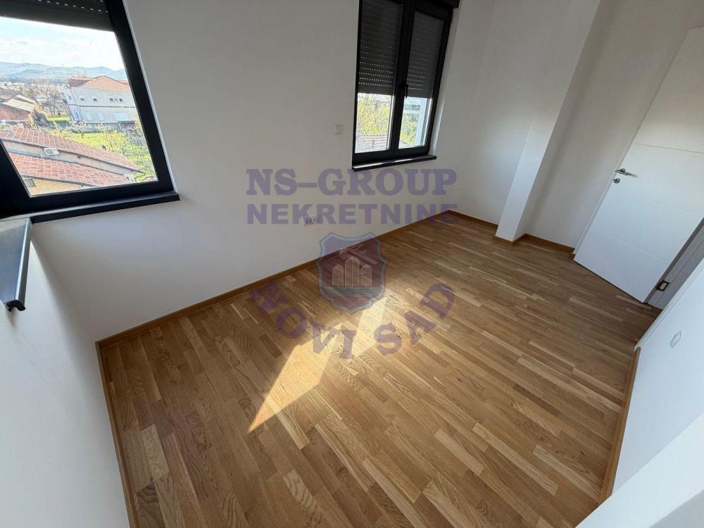 Slika 1 - Trosoban, 66m2, Telep Novi Sad, sa terasom