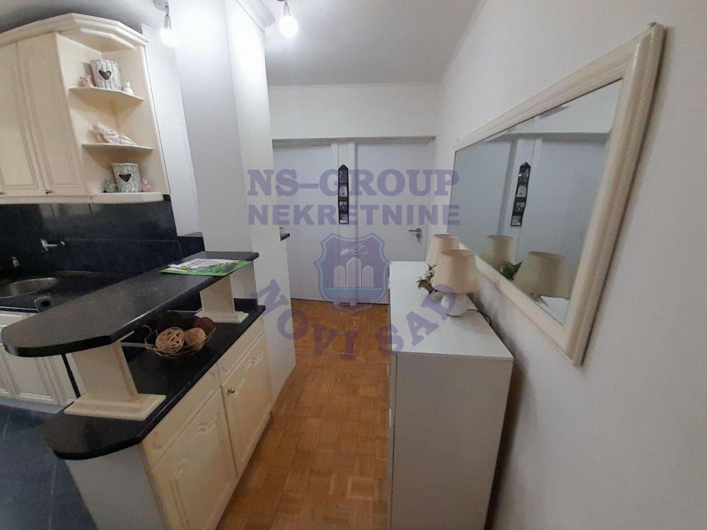 Slika 3 - Prodaja stana, 50m2, Detelinara Novi Sad