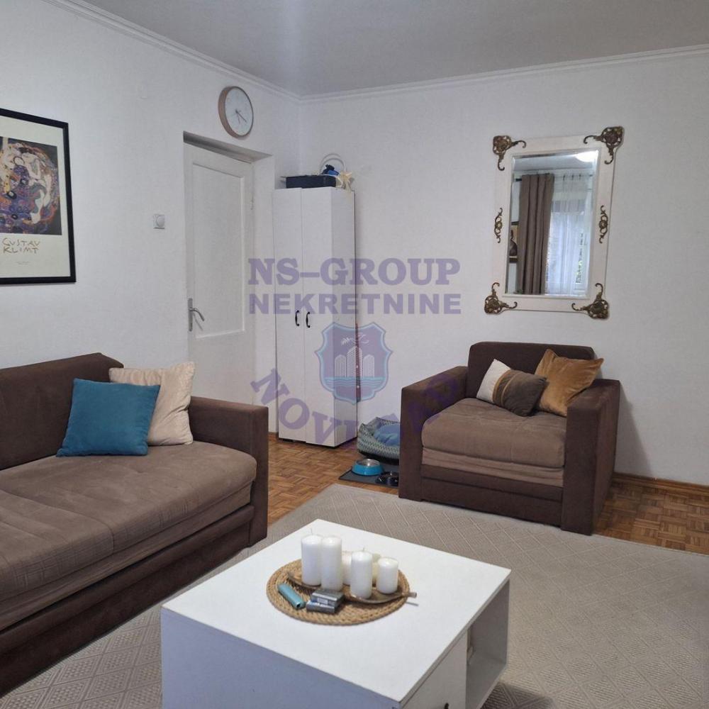 Slika 8 - Izuzetan dvosoban stan na Detelinari!