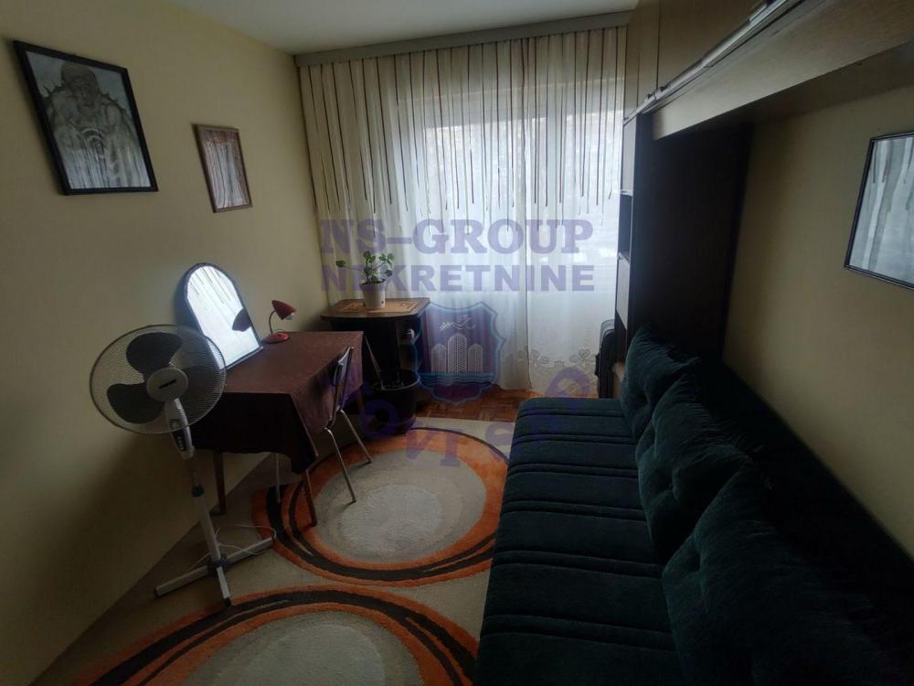 Slika 7 - Odličan troiposoban stan u Novom Naselju!