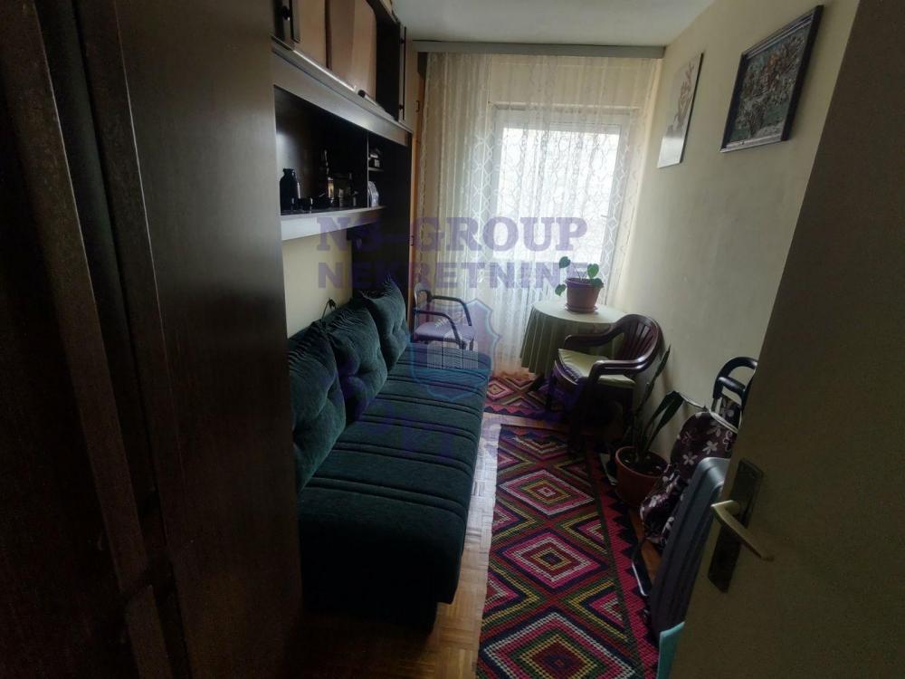 Slika 9 - Odličan troiposoban stan u Novom Naselju!