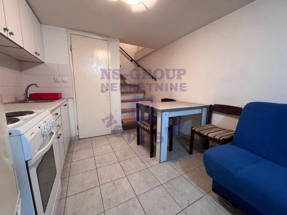 Glavna slika -Jednoiposoba duplex na Novoj Detelinari!