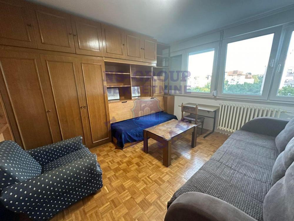 Slika 10 - Komforan trosoban stan na Limanu 4!