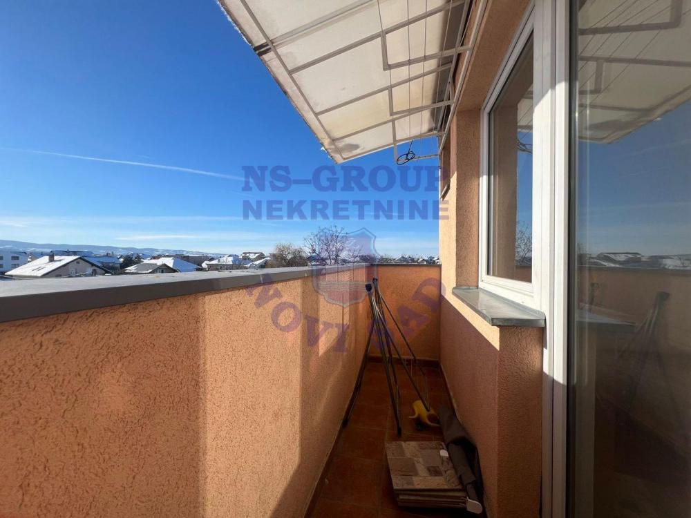 Slika 9 - Dvoiposoban, 49m2, Telep Novi Sad, sa terasom