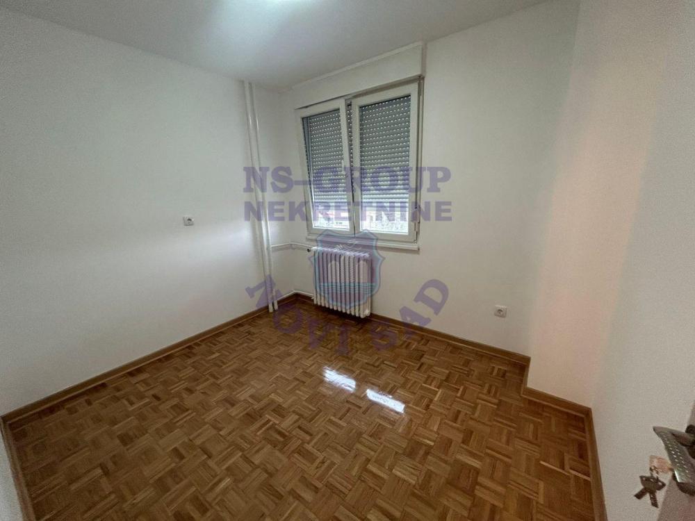 Slika 7 - Odlican dvosoban stan na Novom Naselju 