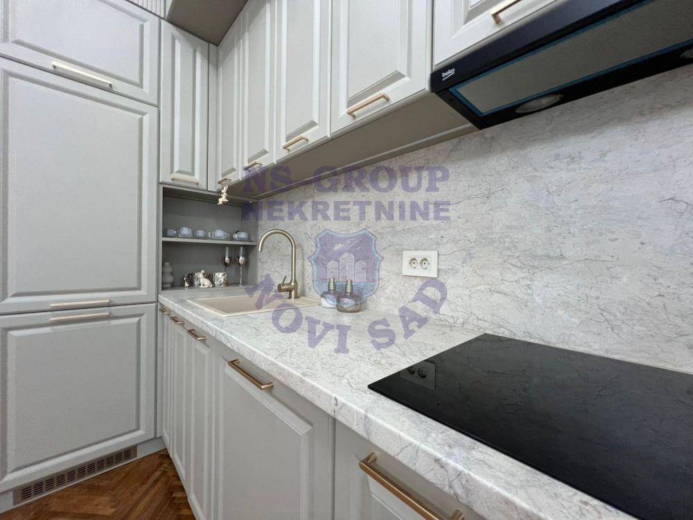 Slika 5 - Odličan trosoban stan u Centru!