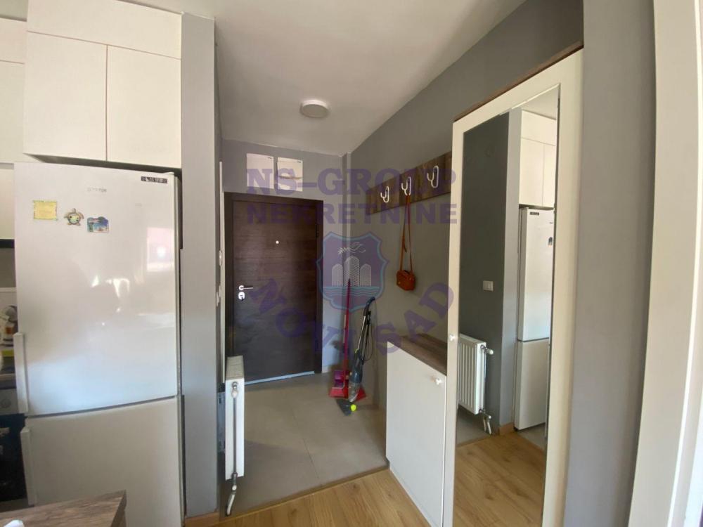 Slika 4 - Odlican dvosoban stan na Novoj Detelinari!