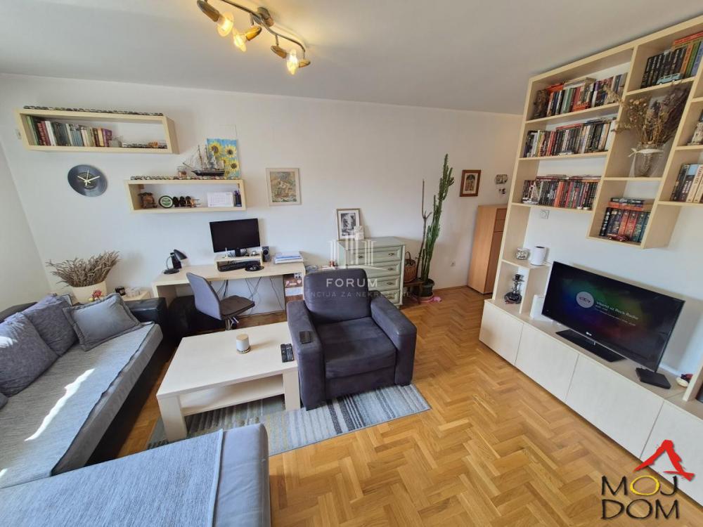 Slika 2 - Stan,NOVI SAD,GRBAVICA,kv: 75, € 216000, ID: 1032161