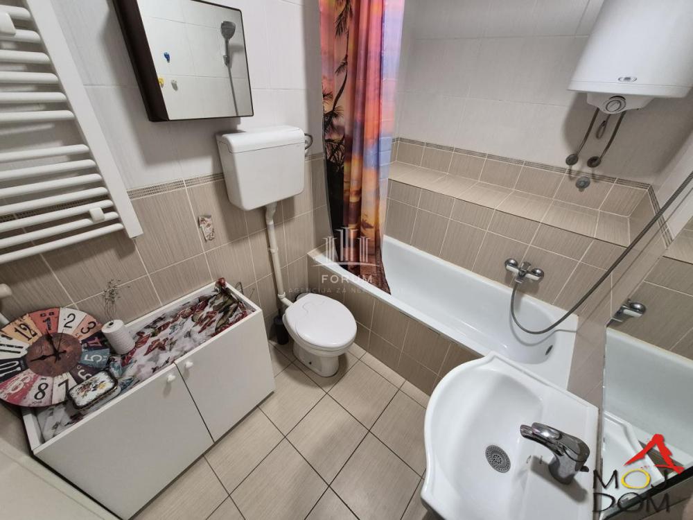 Slika 9 - Stan,NOVI SAD,GRBAVICA,kv: 75, € 216000, ID: 1032161