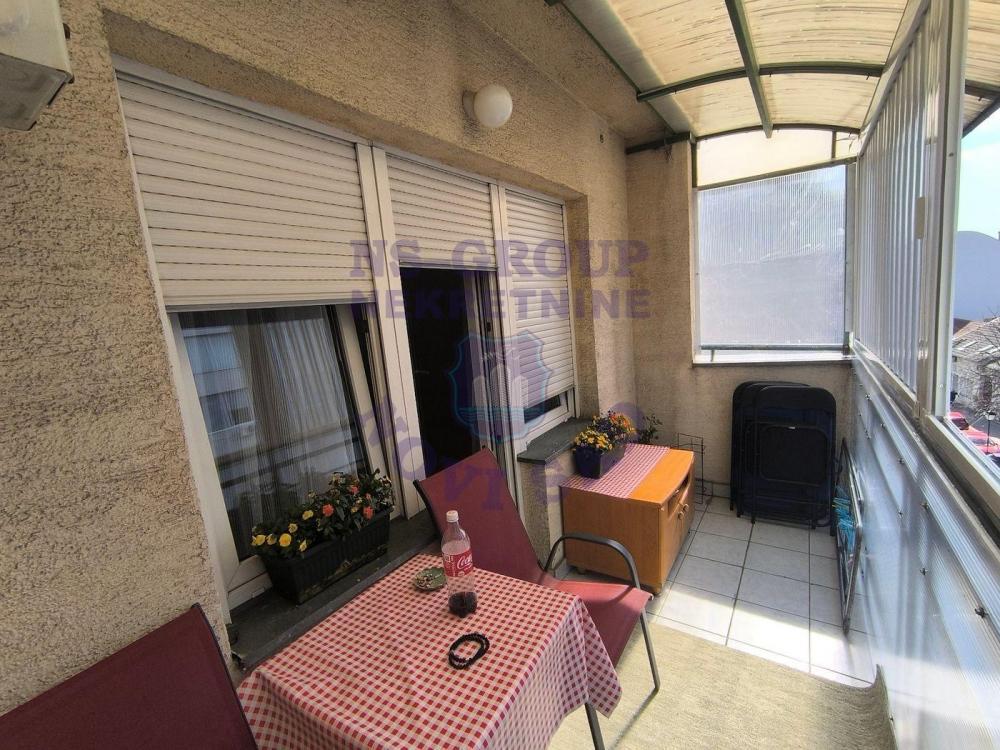 Glavna slika -Jednosoban, 28m2, Socijalno Novi Sad, sa terasom