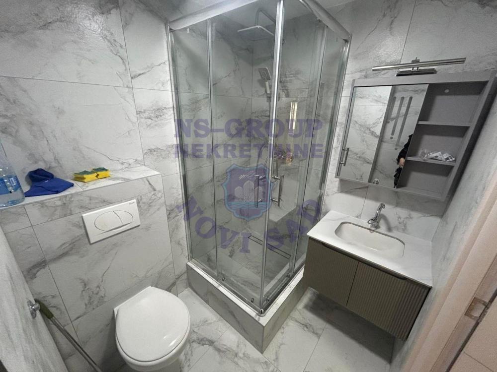 Slika 10 - Dvosoban, 39m2, Novo naselje Novi Sad, ima lift