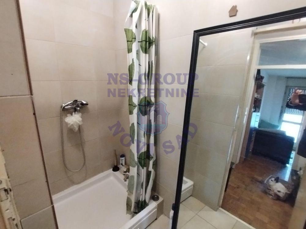 Slika 10 - Četvorosoban, 85m2, Liman 4 Novi Sad, sa terasom