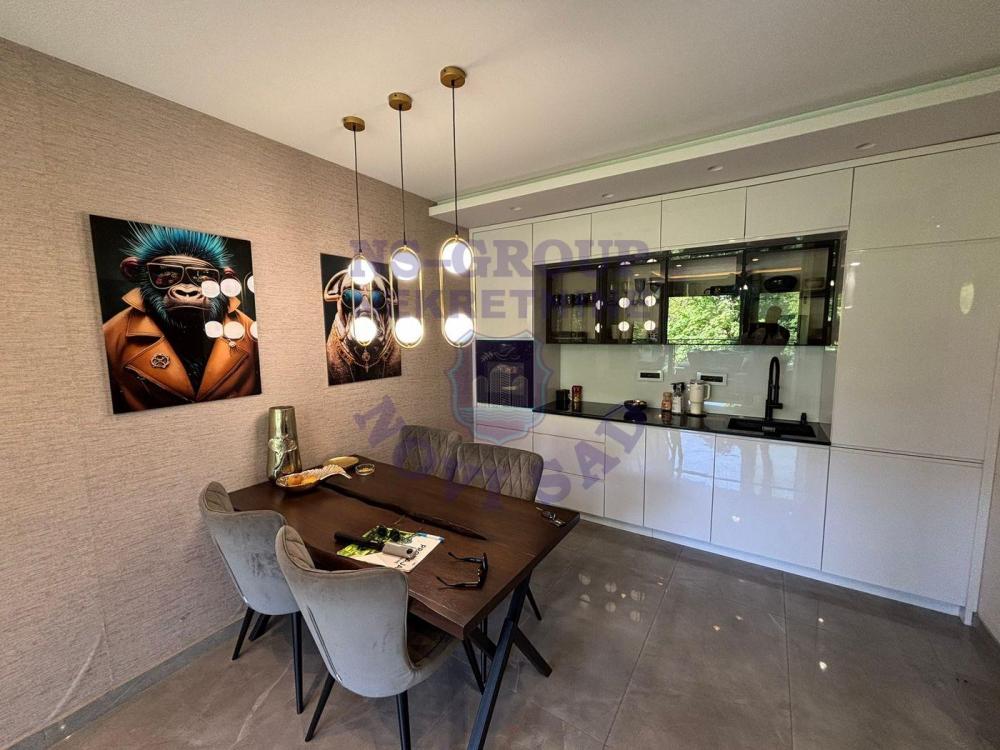 Slika 2 - Trosoban, 70m2, Beogradski kej Novi Sad