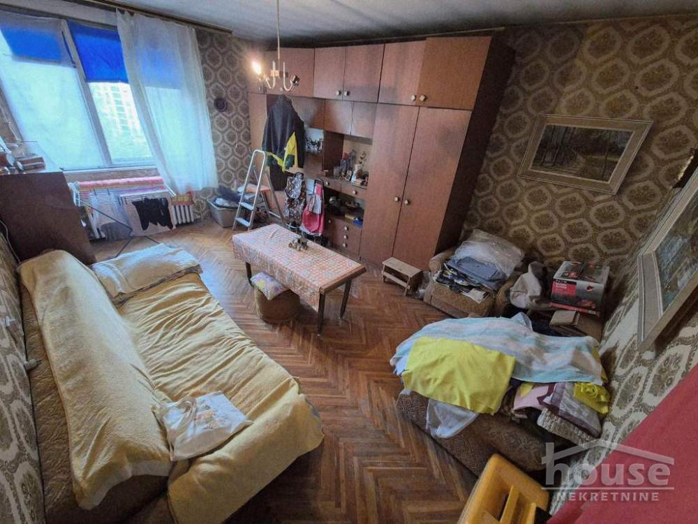 Slika 6 - Stan,NOVI SAD,ZELEZNICKA STANICA,kv: 46.00, € 96600, ID: 1065690