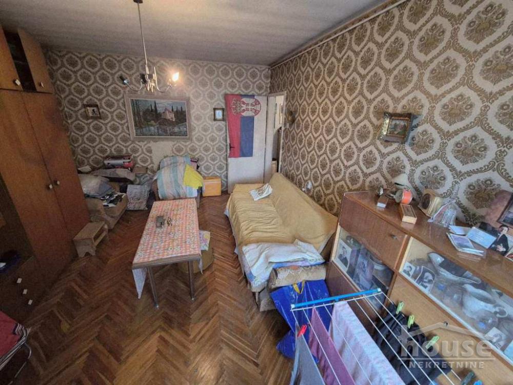 Slika 7 - Stan,NOVI SAD,ZELEZNICKA STANICA,kv: 46.00, € 96600, ID: 1065690