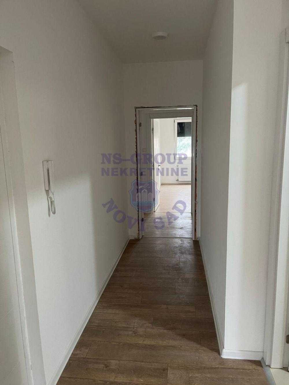 Slika 3 - Četvorosoban stan na Petrovaradinu