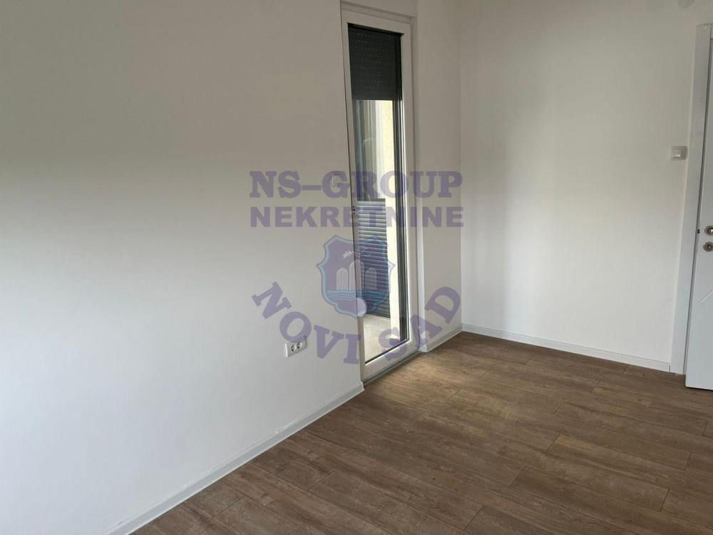 Slika 4 - Četvorosoban stan na Petrovaradinu