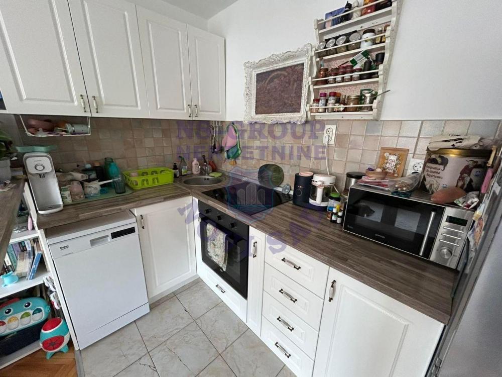 Slika 5 - Trosoban, 55m2, Grbavica Novi Sad