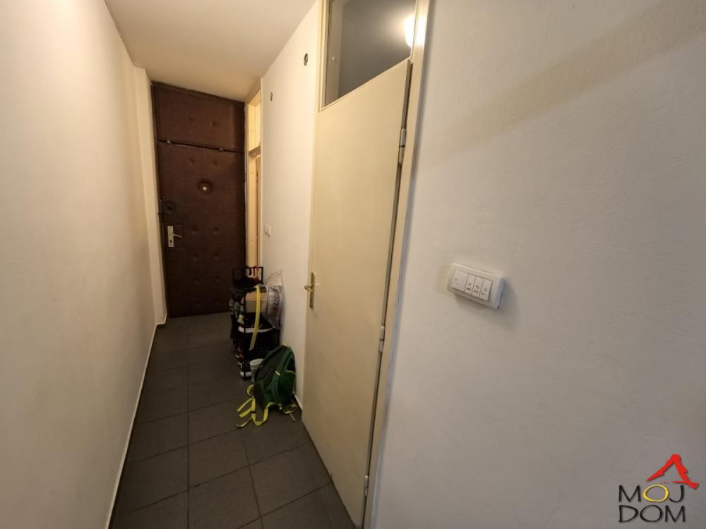 Slika 7 - Stan,NOVI SAD,LIMAN 1,kv: 77, € 200000, ID: 1032144