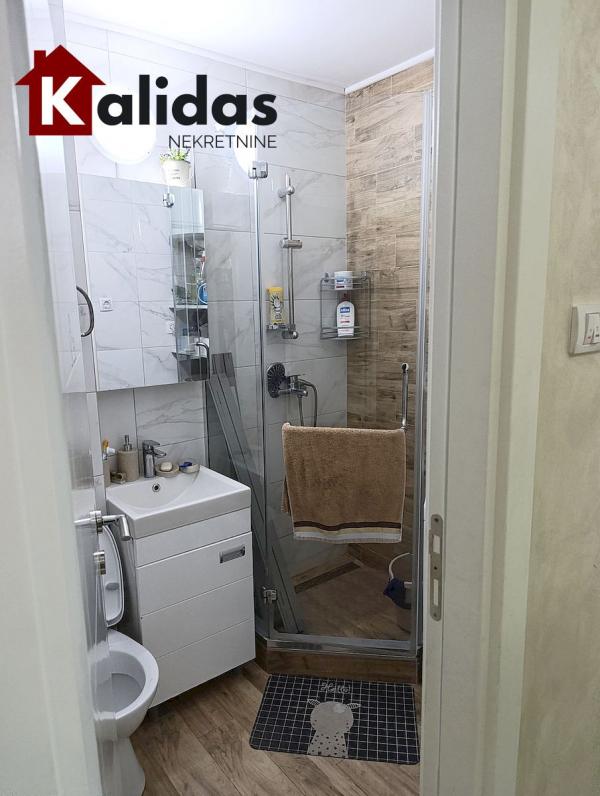 Slika 6 - Stan,NOVI SAD,DETELINARA,kv: 60, € 159650, ID: 1008736